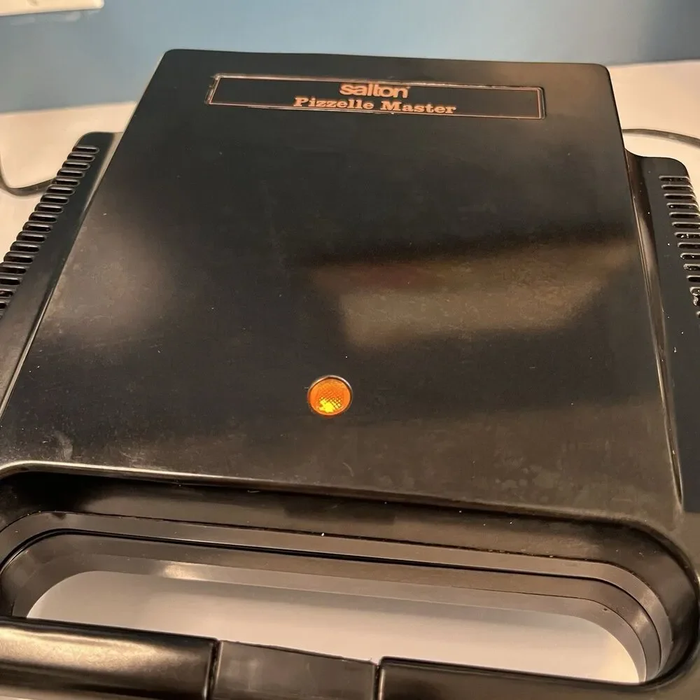 Salton Pizzelle Maker Master Automatic Electric Baker WM-6 1994 VTG Tested!